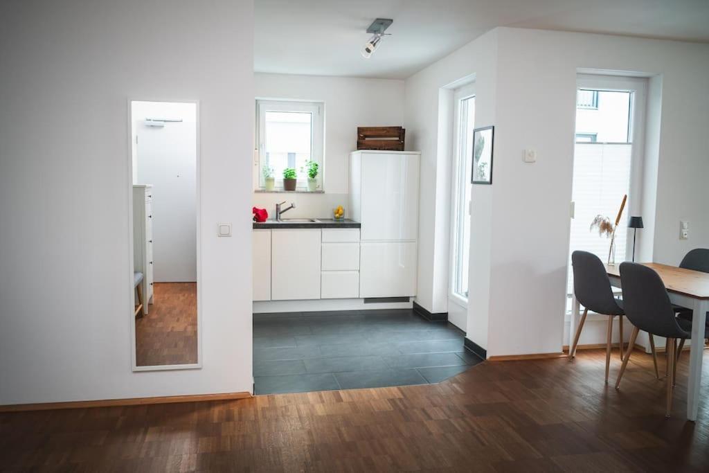 Traumwohnung Im Koelner Sueden Hürth Exterior foto