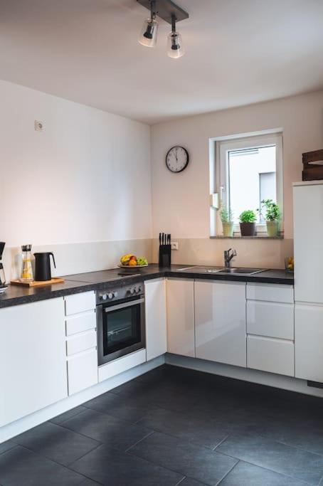 Traumwohnung Im Koelner Sueden Hürth Exterior foto